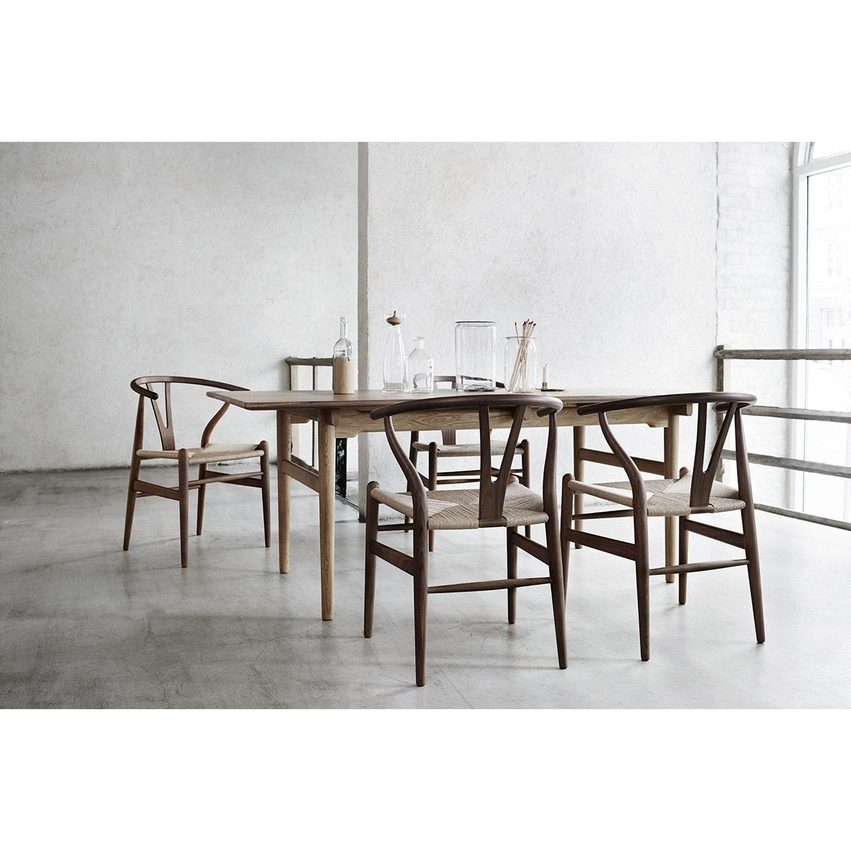 Carl Hansen CH24 Wishbone Chair Natural Cord, lackierte Buche Special Edition