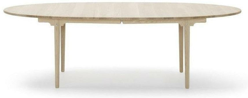 Carl Hansen CH339 eettafel incl. 2 extra borden, witte geoliede eik