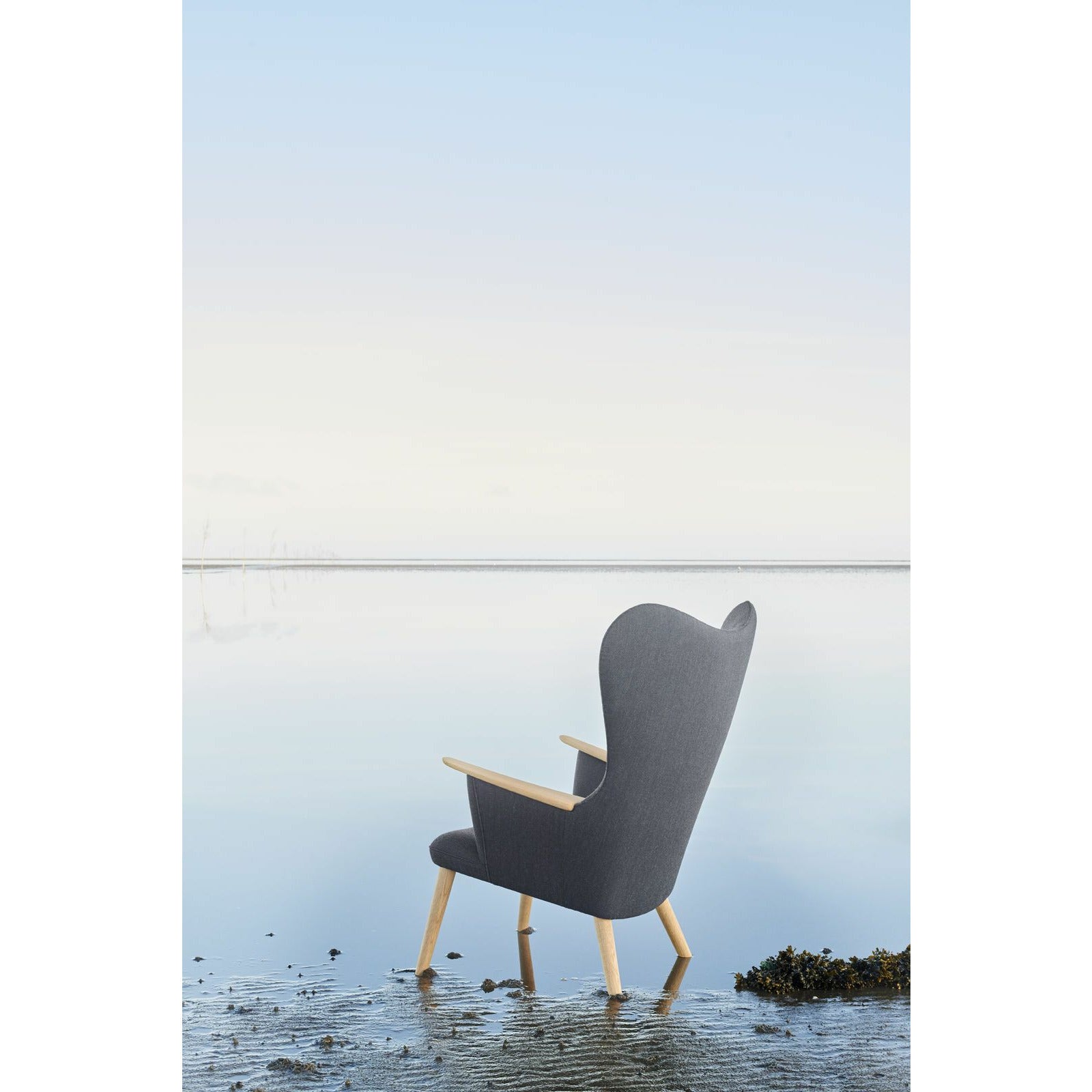 Carl Hansen CH78 Mama Bear Lounge Chair, Oak Soap/Gray Fiord 0151