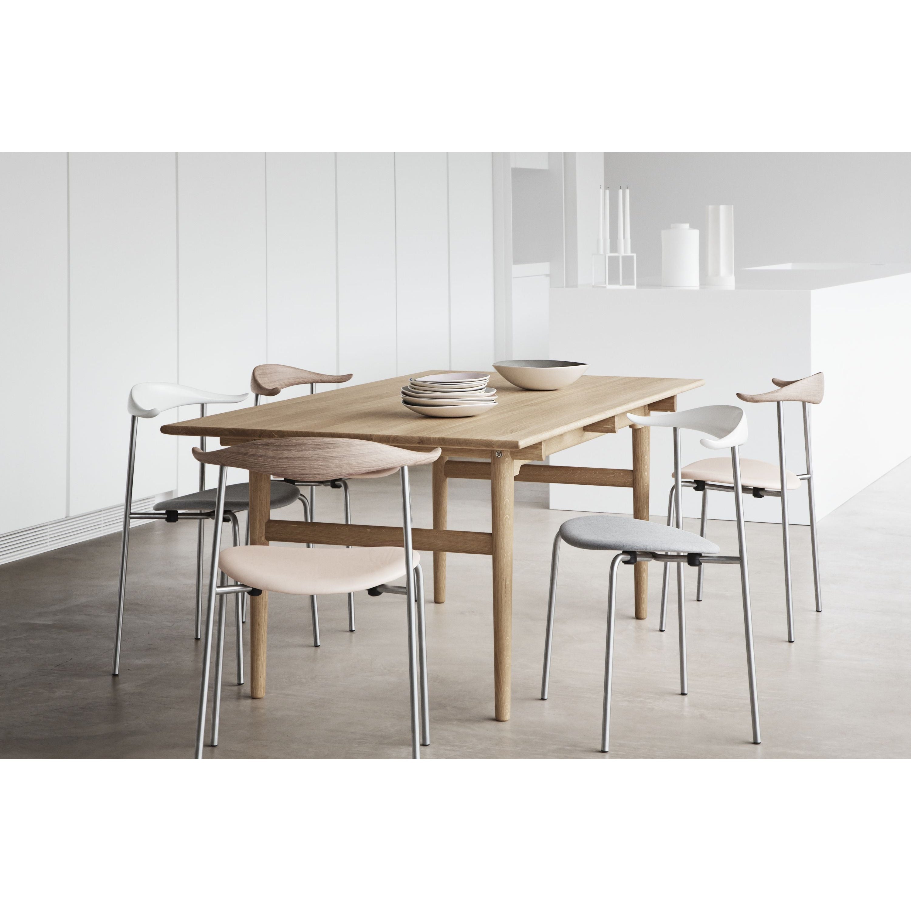 Carl Hansen CH88 P sedia a P, quercia oliata/pelle marrone