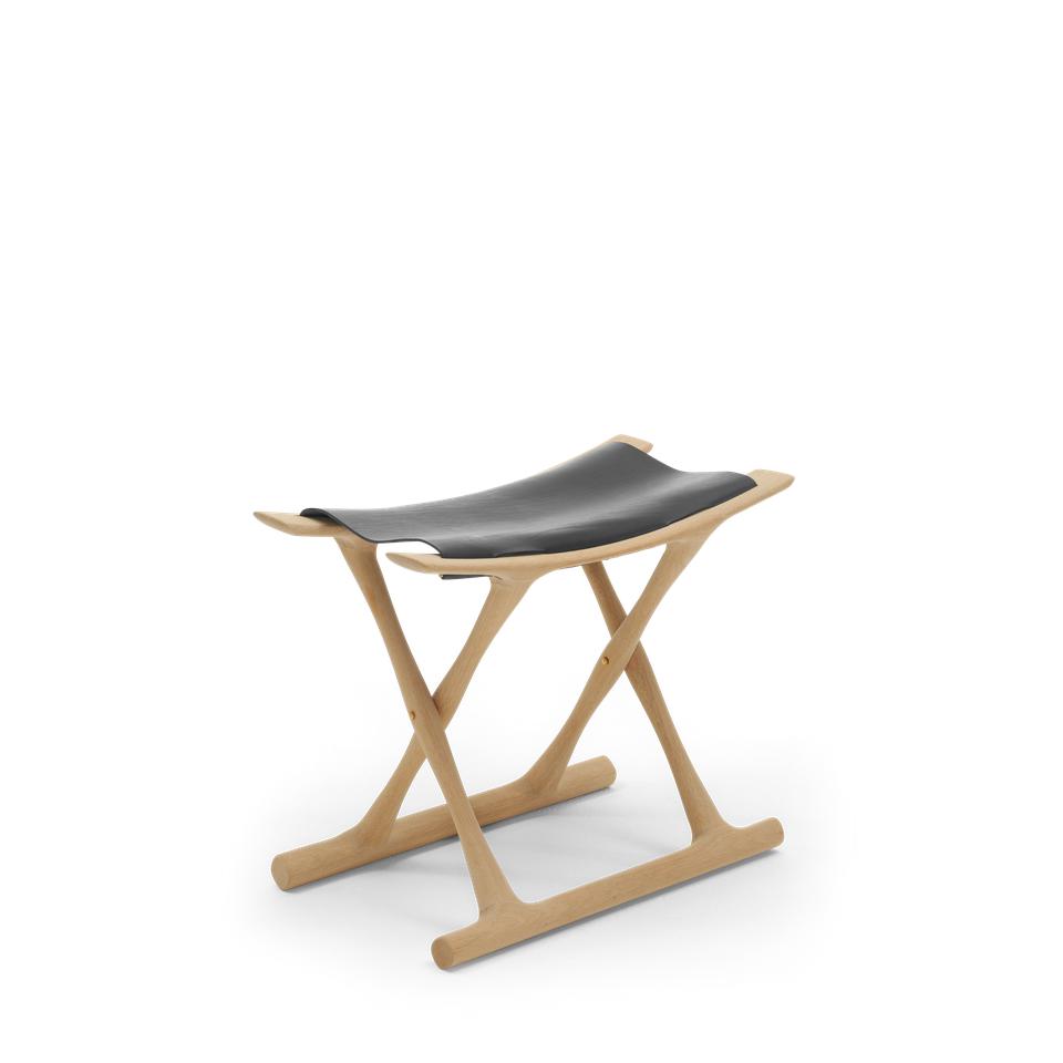 Carl Hansen Ow2000 Egyptian Stool, Oiled Oak/Black Leather