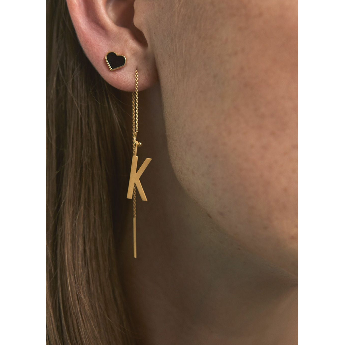 Design Letters Earring's Enamel Star, Black/Gold