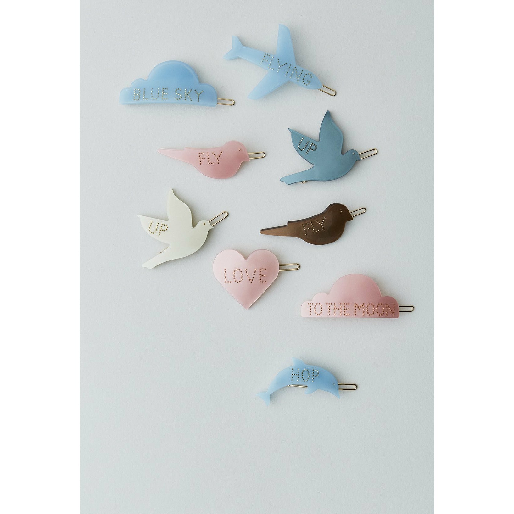 Design Letters Iconic Hair Clip, Blue Sky, Blue