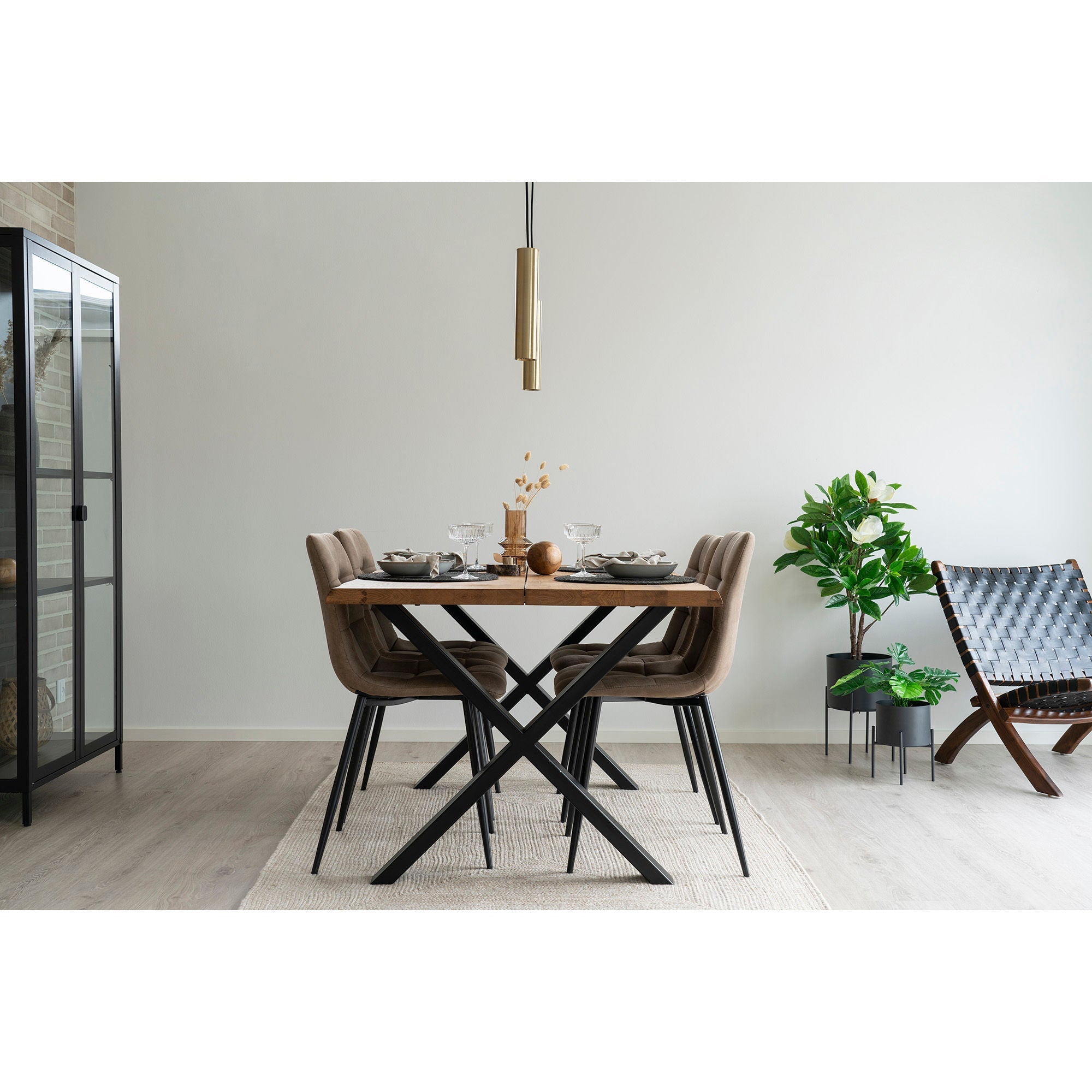 House Nordic Tolon Dining Tavolo