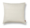 Ferm Living Grand Cushion, van wit/chocolade