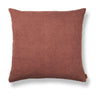 Ferm Living Coussin de lin lourd, rouge baies