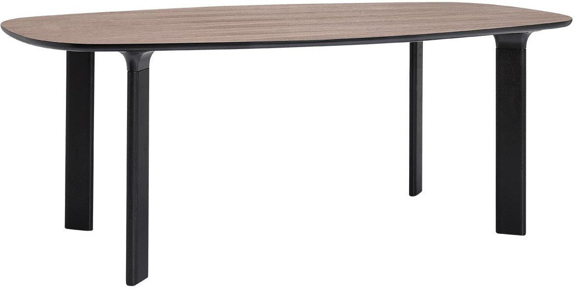 Fritz Hansen Tableau analogique 185 cm, placage de noix / jambes laquées noires