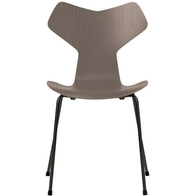 Fritz Hansen Grand Prix Chair Farbige Esche Tiefe Tonschale, schwarzer Sockel