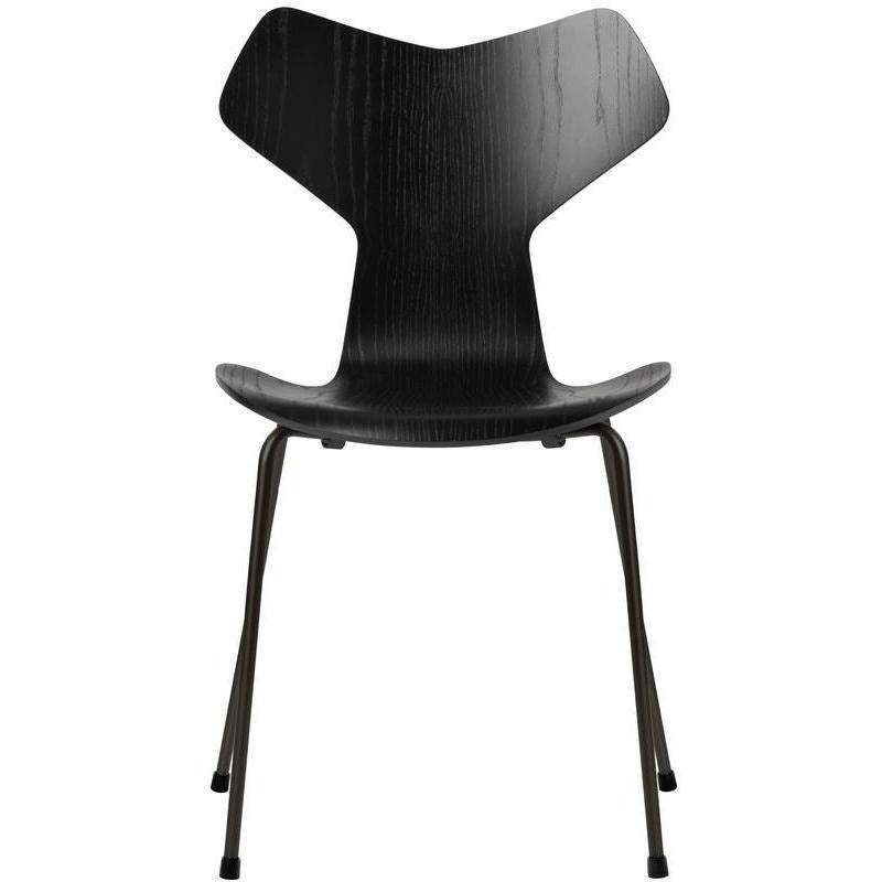 Fritz Hansen Grand Prix Stuhl Esche schwarz gefärbt Schale, Untergestell schwarz