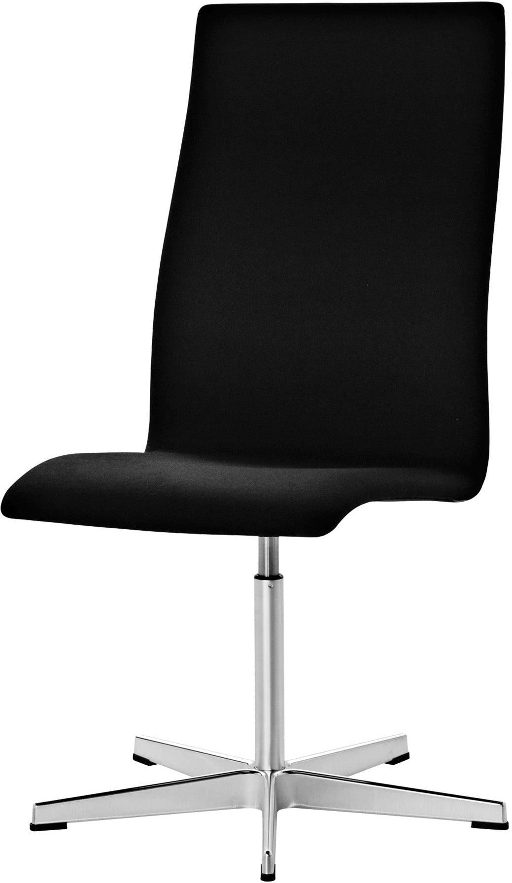 Fritz Hansen Oxford Classic Swivel stól, efni