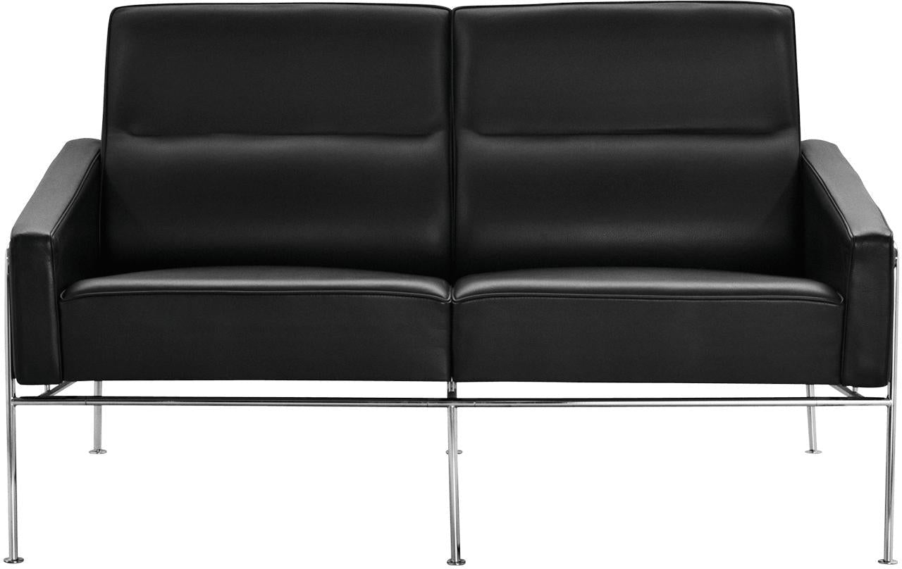 Fritz Hansen Serie 3300 Sofa 2 Personen, Elegance Leder Schwarz