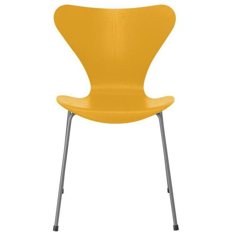 Fritz Hansen Series 7 stól litað Ash True Yellow Bowl, Silver Gray Base