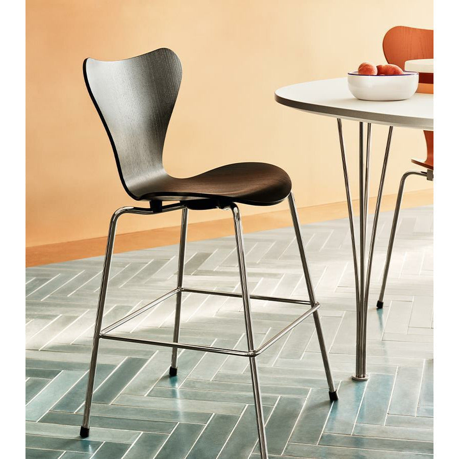 Fritz Hansen Serie 7 kinderstoel, zwart