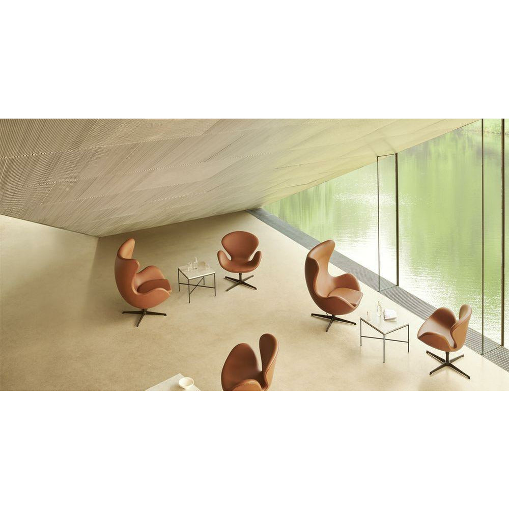 Fritz Hansen Svanen Lounge Chair Leather, Brown Bronze/Grace Walnut