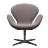  Swan Lounge -stoel Warm Graphite/Sunniva White/Violet