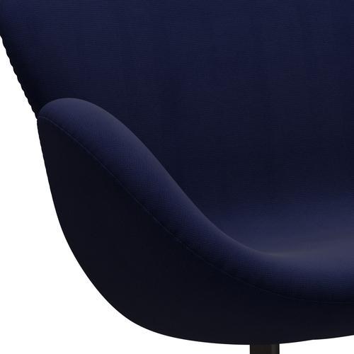 Fritz Hansen Swan Sofa 2-Sitzer, Braun Bronze/Fame Dunkelblau (66005)