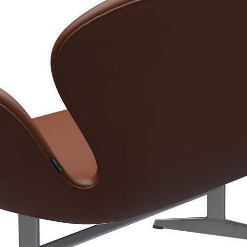 Fritz Hansen Swan Sofa 2-Sitzer, Silbergrau/Aura Cognac