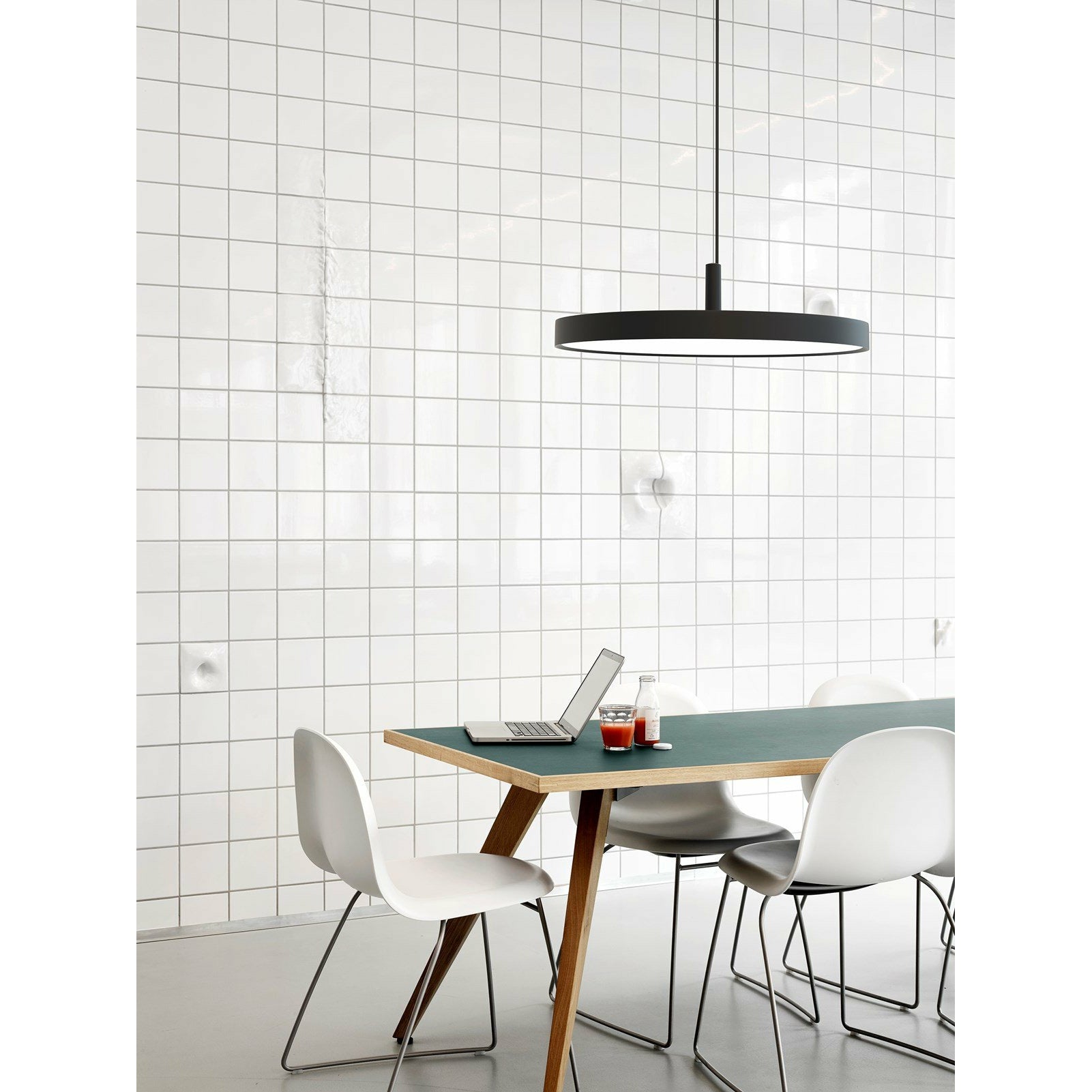 Louis Poulsen LP Slim Round Pendant Ø 440 mm, nero