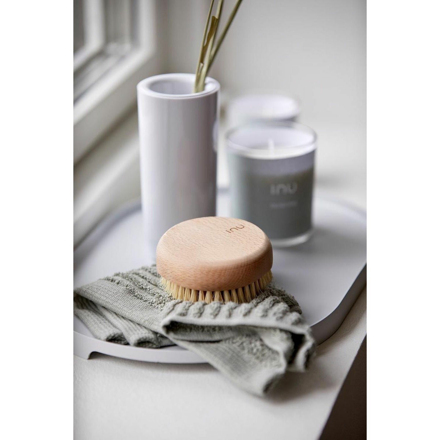 [product_category]-Zone Denmark Inu Bath Brush, ø 8,6 Cm-Zone Denmark-5722000109976-10997-ZON-5