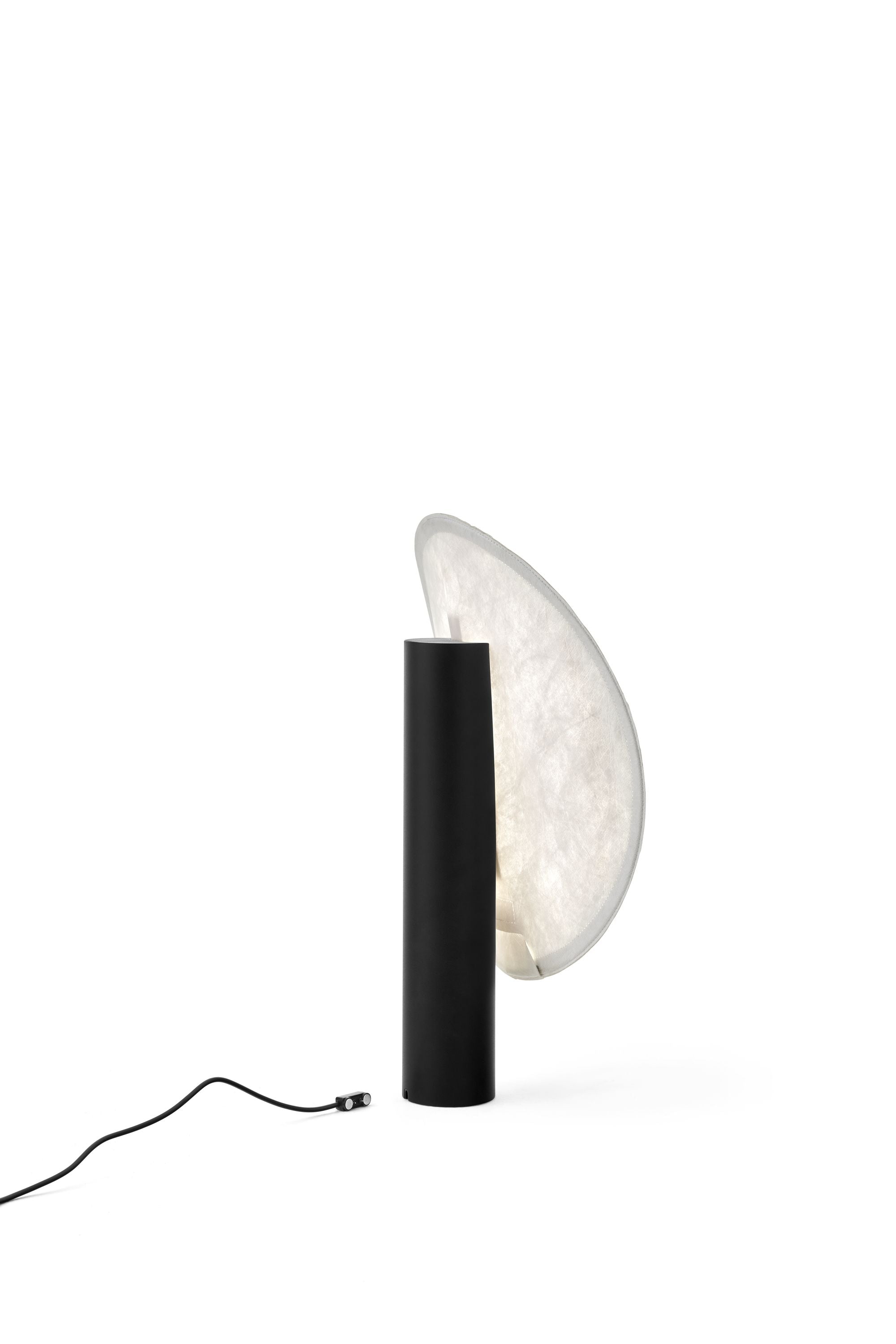 New Works Lampe de table portable tendue, noir