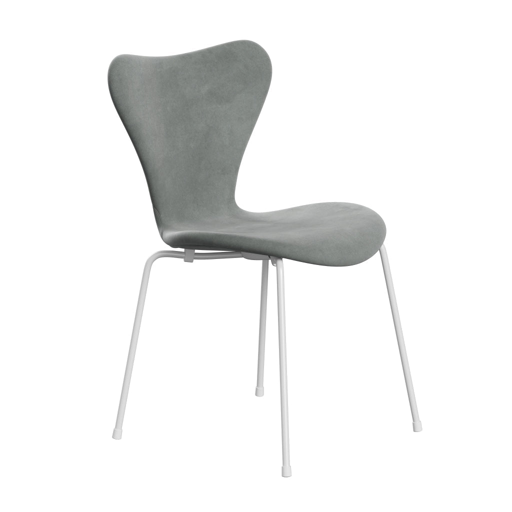 Fritz Hansen 3107 Stuhl Full Polster, Weiß/Belfast Velvet Seal Grau