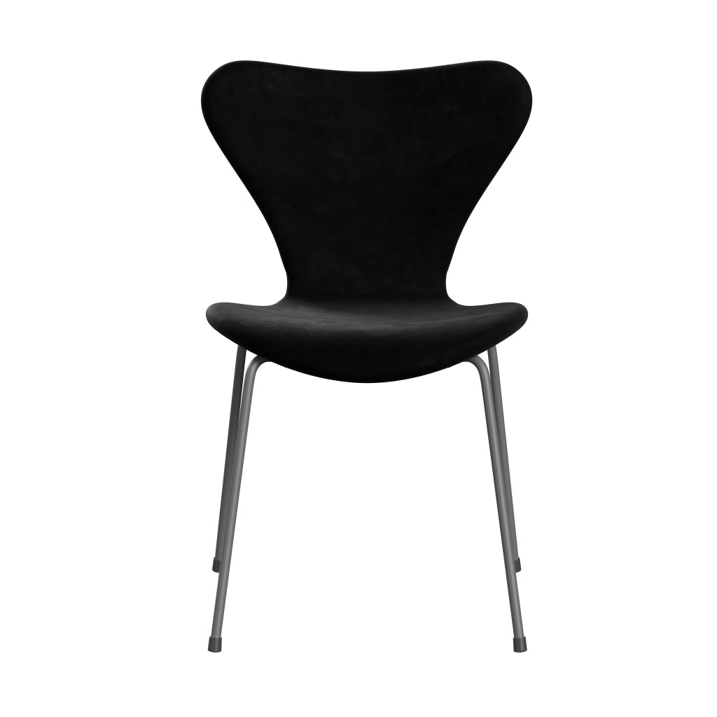 Fritz Hansen 3107 Silla tapicería completa, gris plateado/belfast terciopelo negro negro