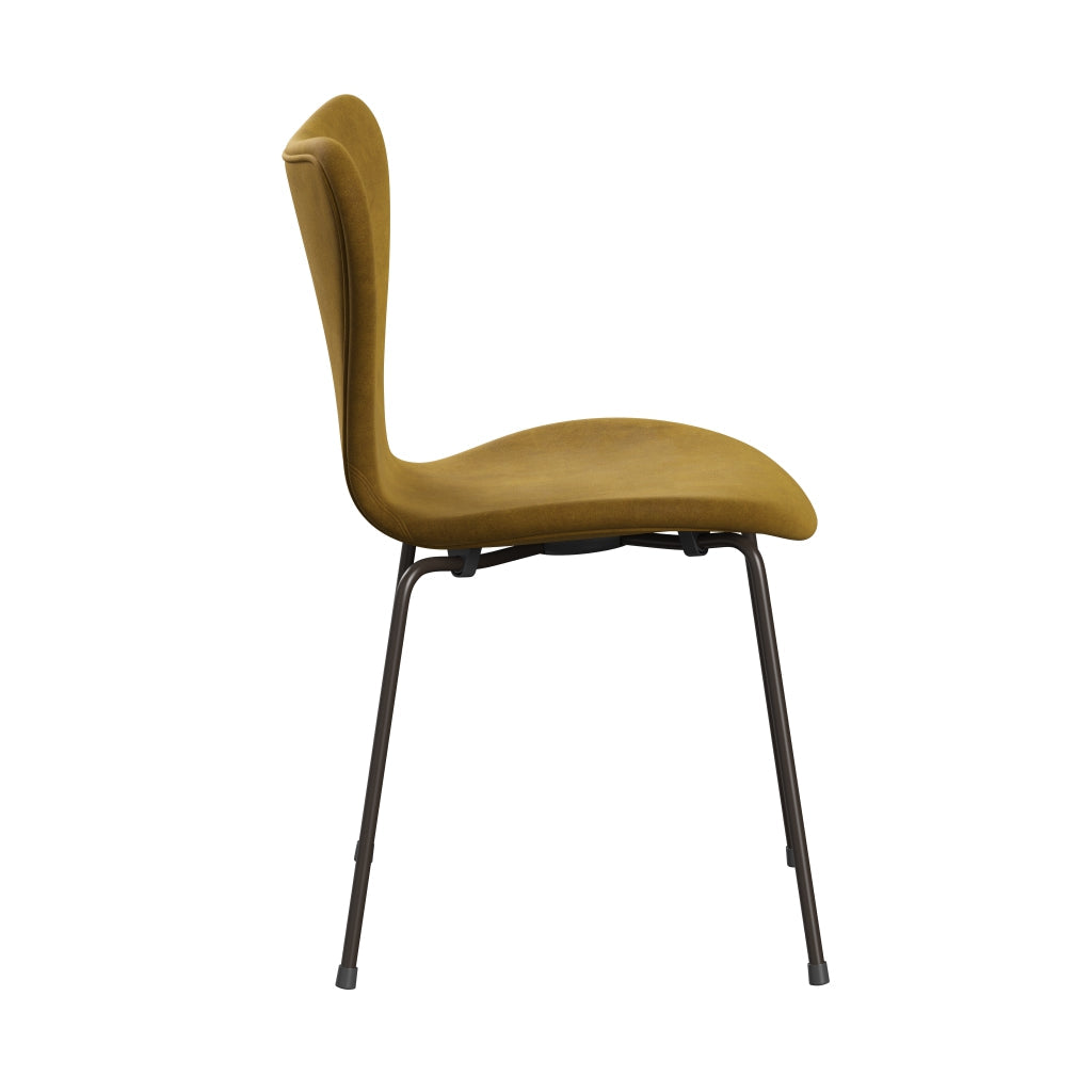 Fritz Hansen 3107 chaise complète complète, bronze brun / belvet velours ocre doux