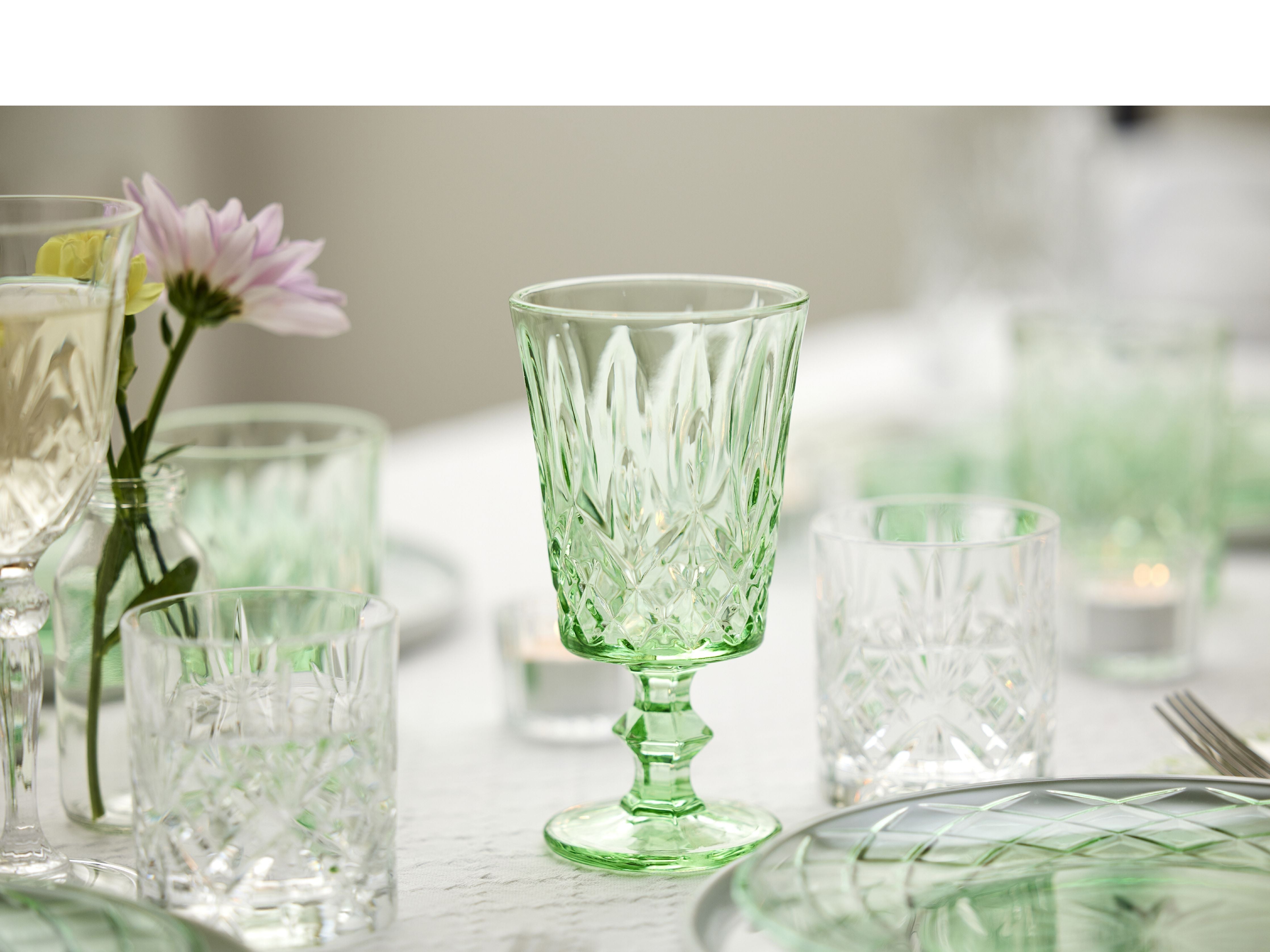 Lyngby Glas Sorrento vinglas 29 cl 4 st, grönt