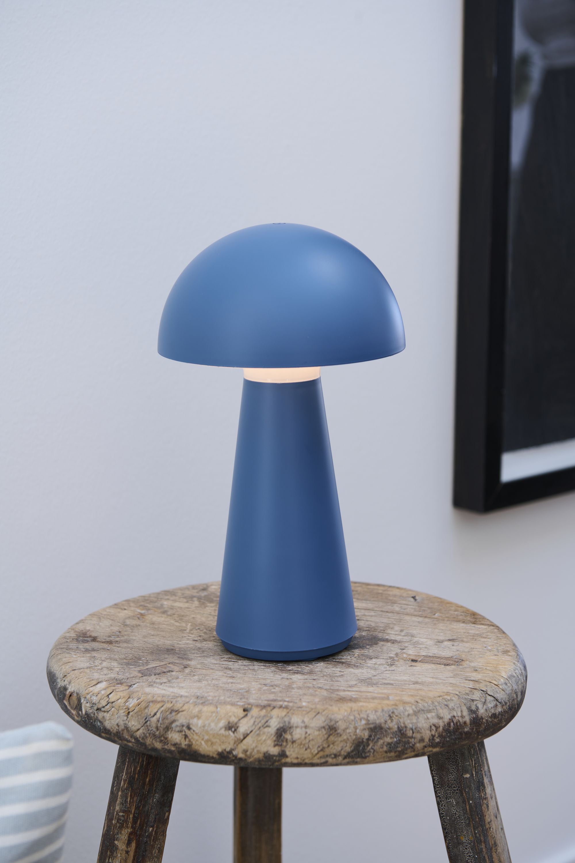 Sirius Sam Tischlampe, blau