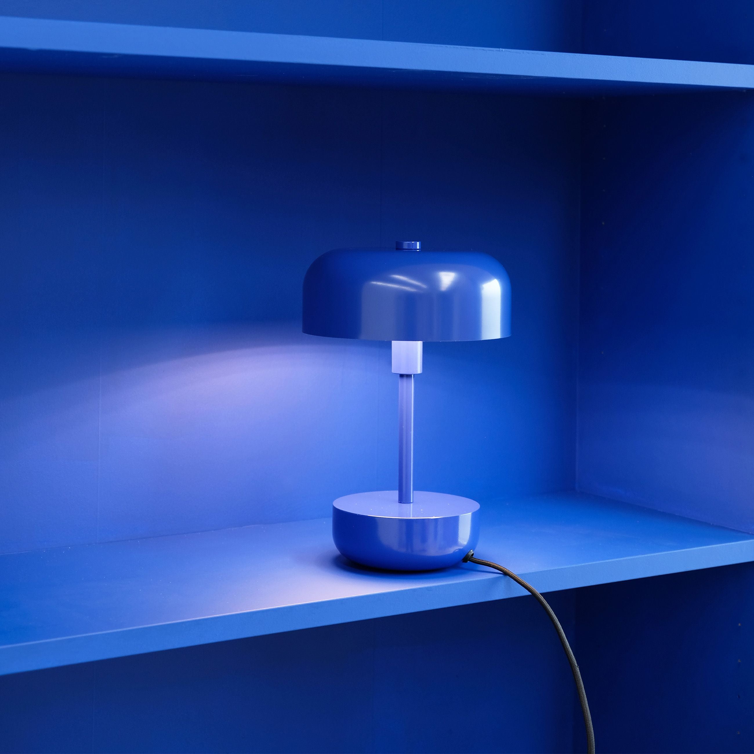 Dyberg Larsen Haipot -tafellamp, blauw