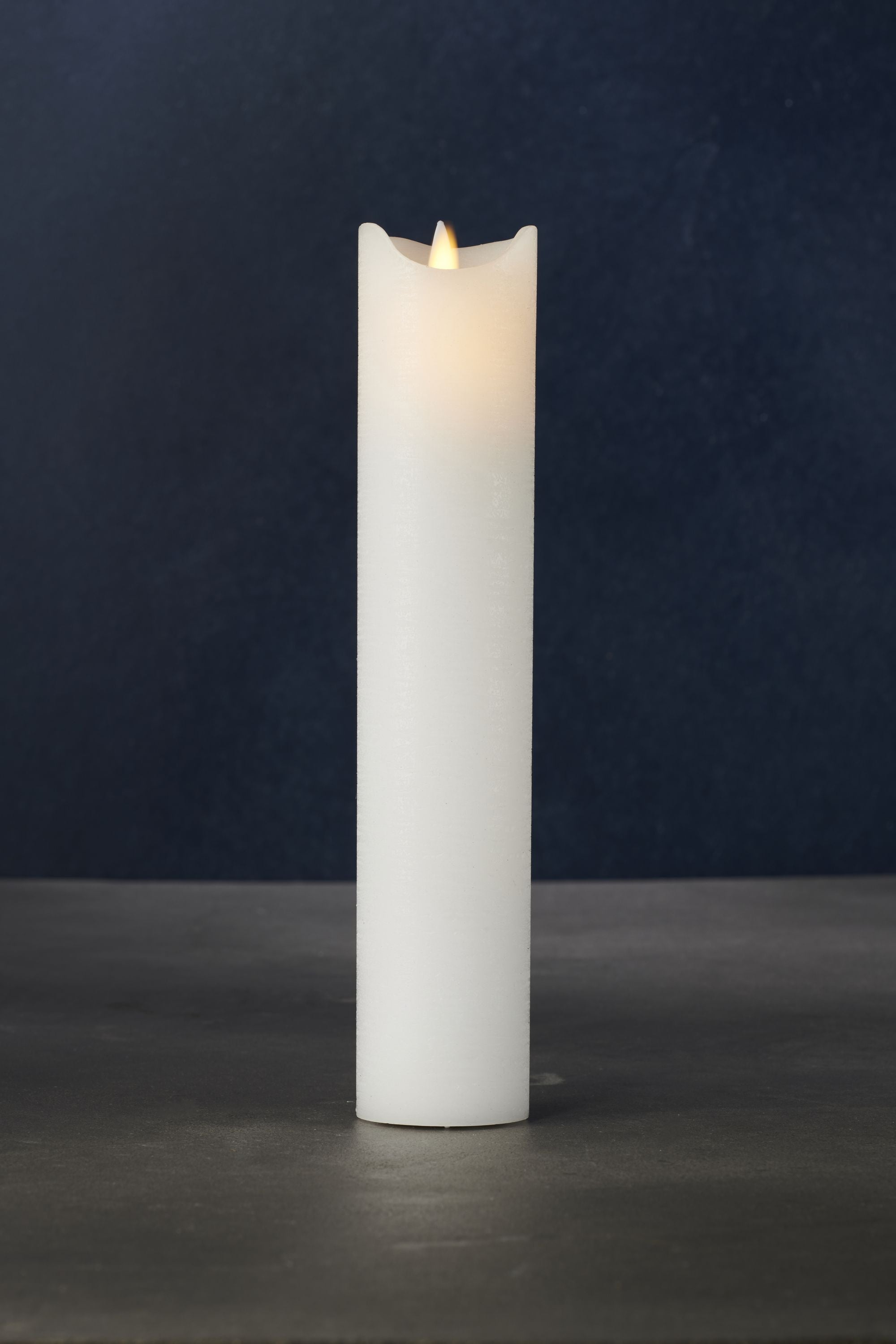 Sirius Sara独家LED蜡烛Ø5xH25cm，白色