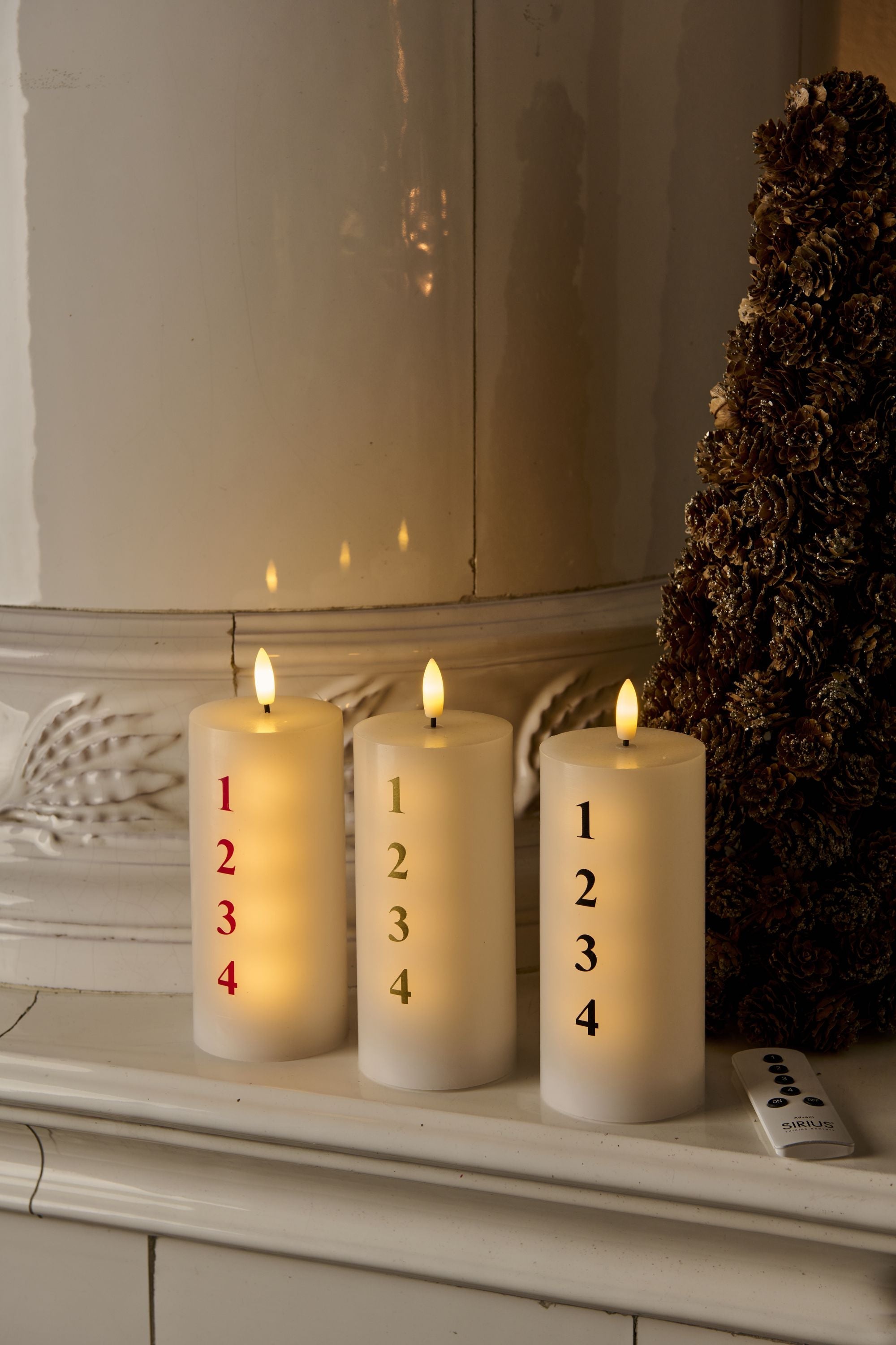 Sirius Sille Advent Candle White/Red Ø7x H15 cm