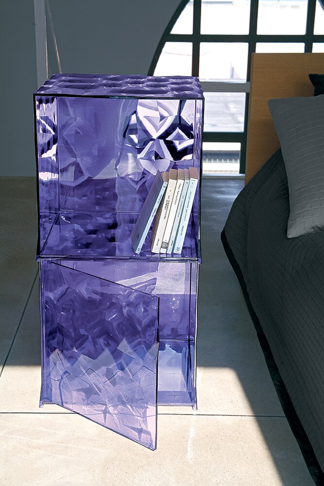 Kartell optische container met deur, barnsteen