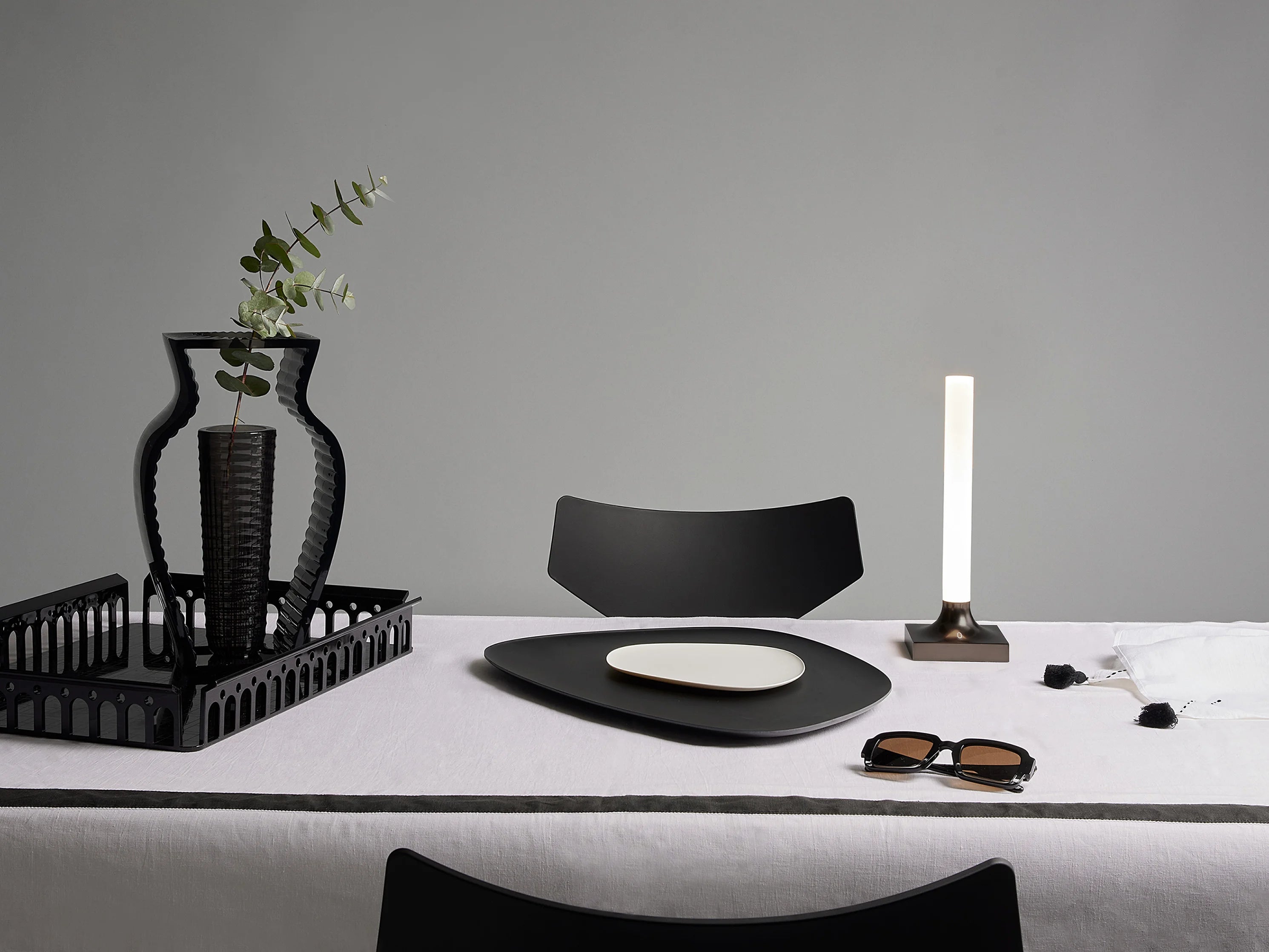 Bandeja de Kartell Namaste, negro