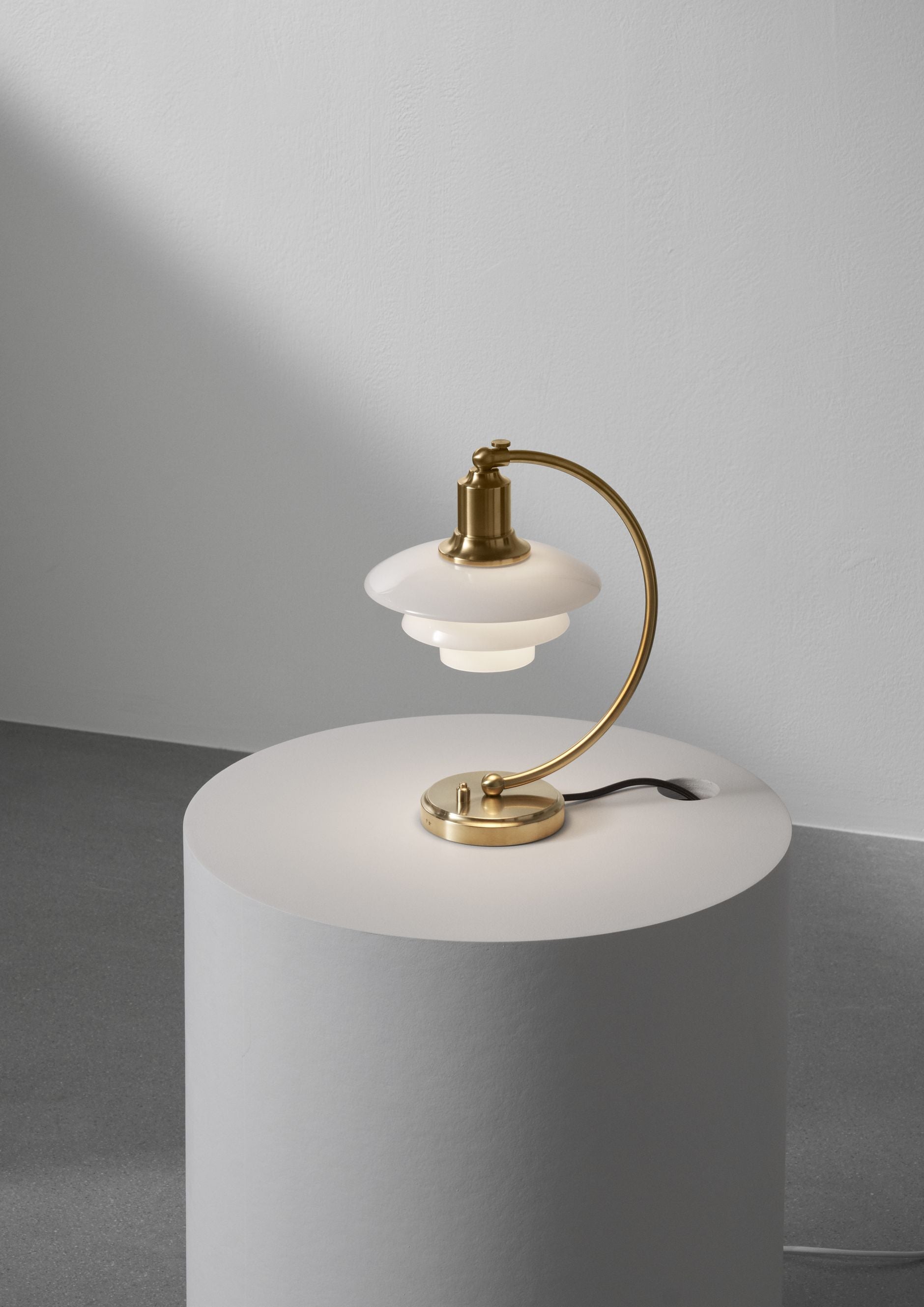 Louis Poulsen Ph 2/2 Luna Table Lamp, Brass/Opal Glass