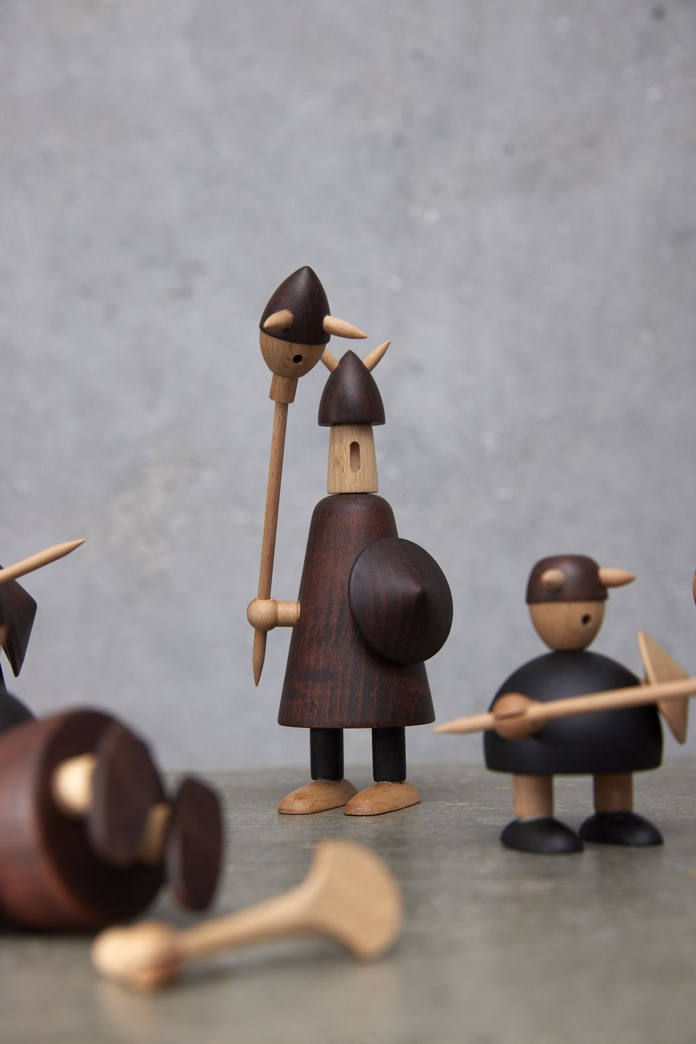Andersen Furniture De Vikingen van Denemarken houten figuur, set van 3