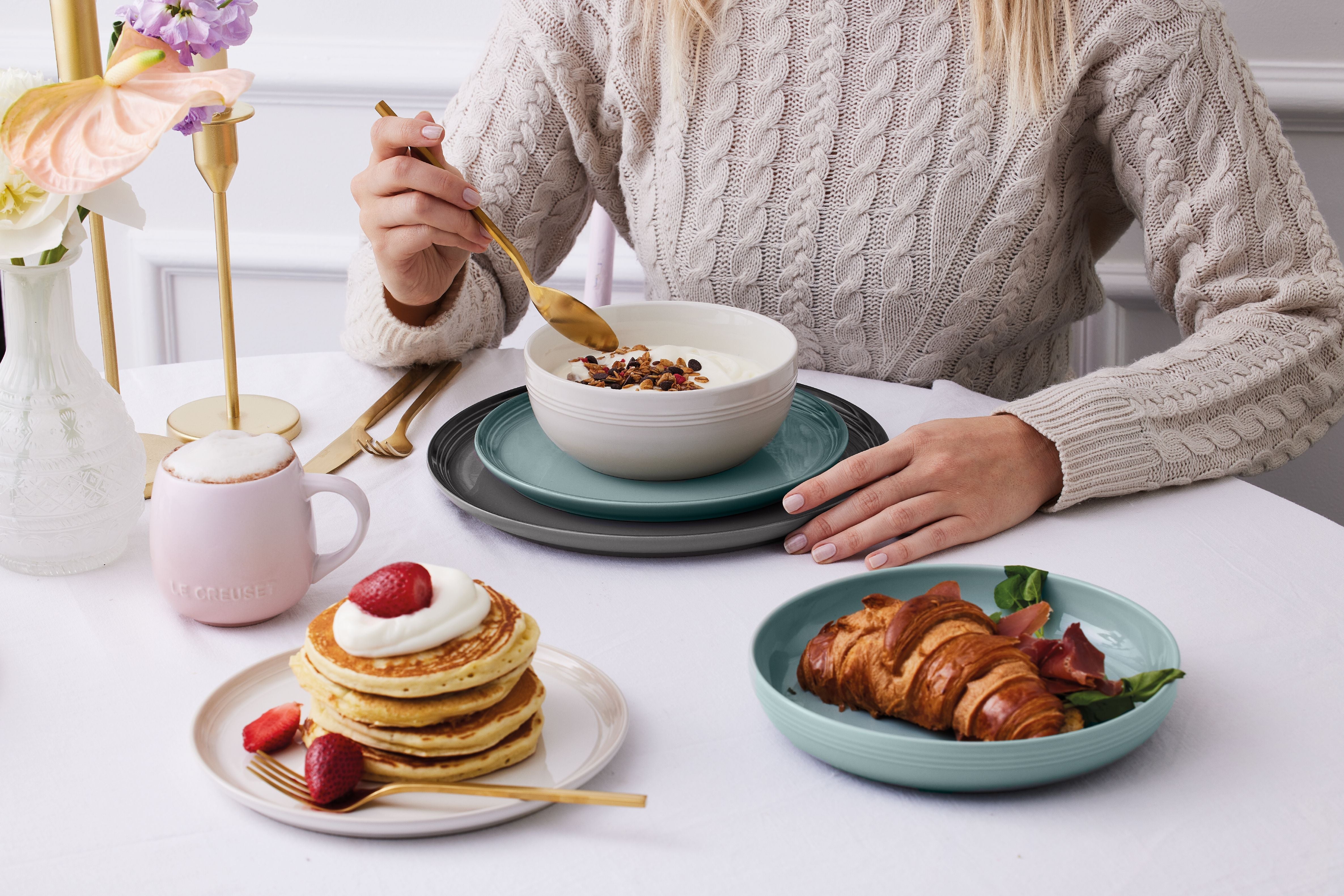 Le Creuset Coupé Cereal Bowl, Baiser