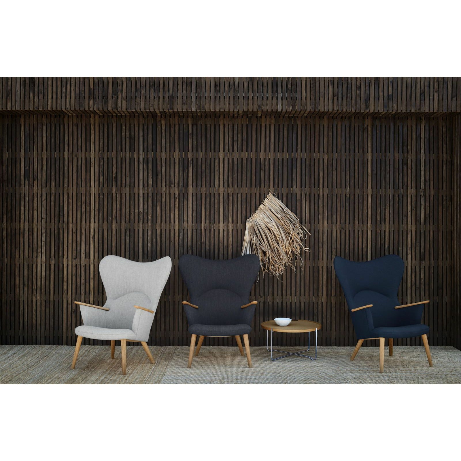 Carl Hansen CH78 Mama Bear Lounge stoel, eiken geolied/donkergroene fiord 0991