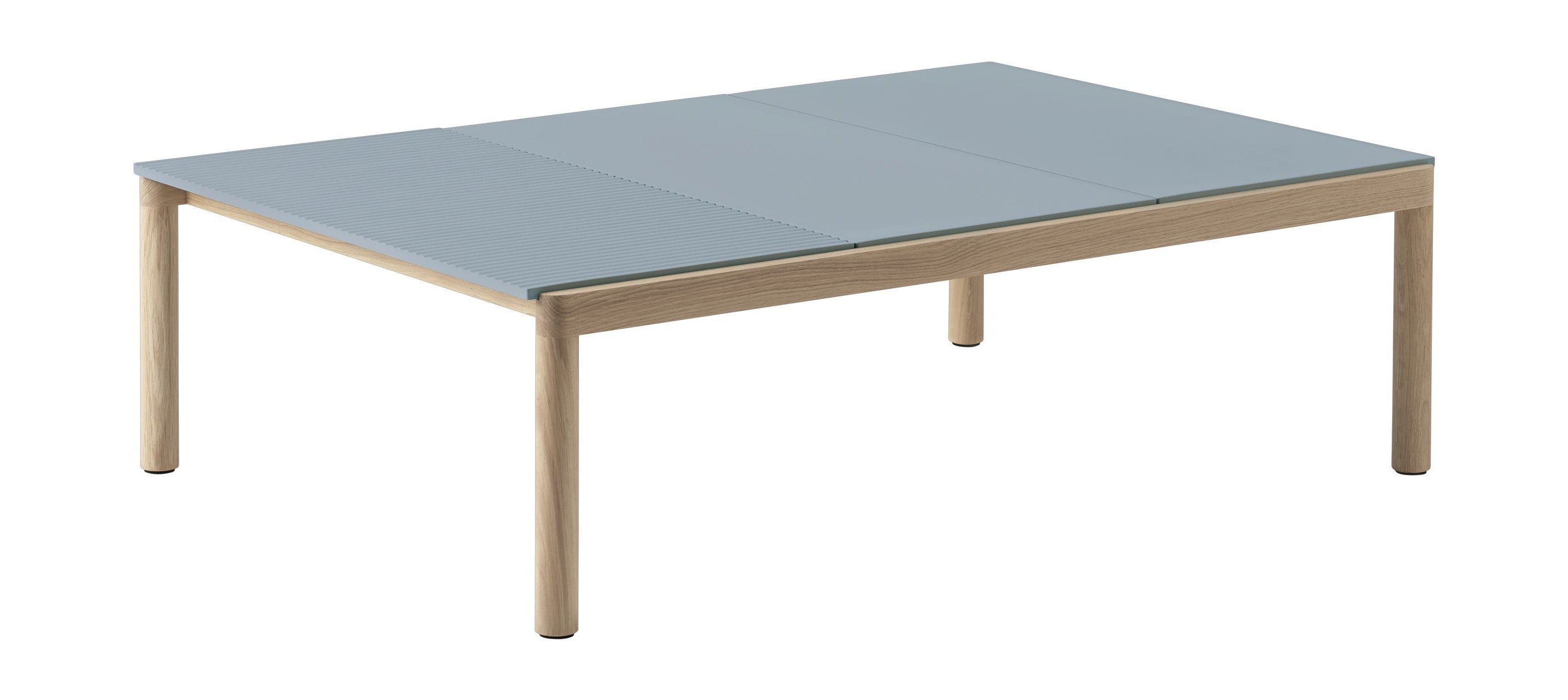 Muuto Couple Table basse 2 PLAIN 1 Bleu clair ondulé / chêne, 120 x 84 x 35 cm