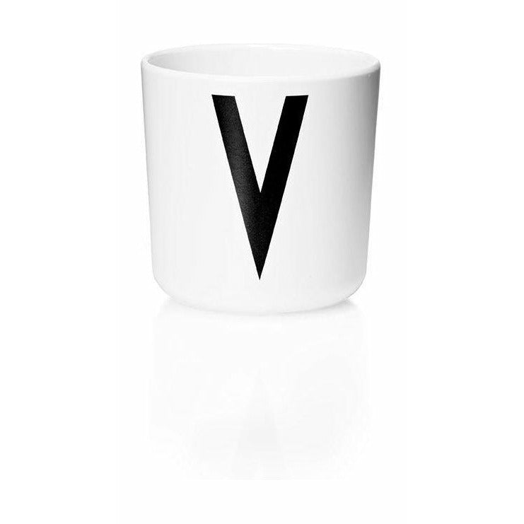设计字母AJ生态儿童杯，V