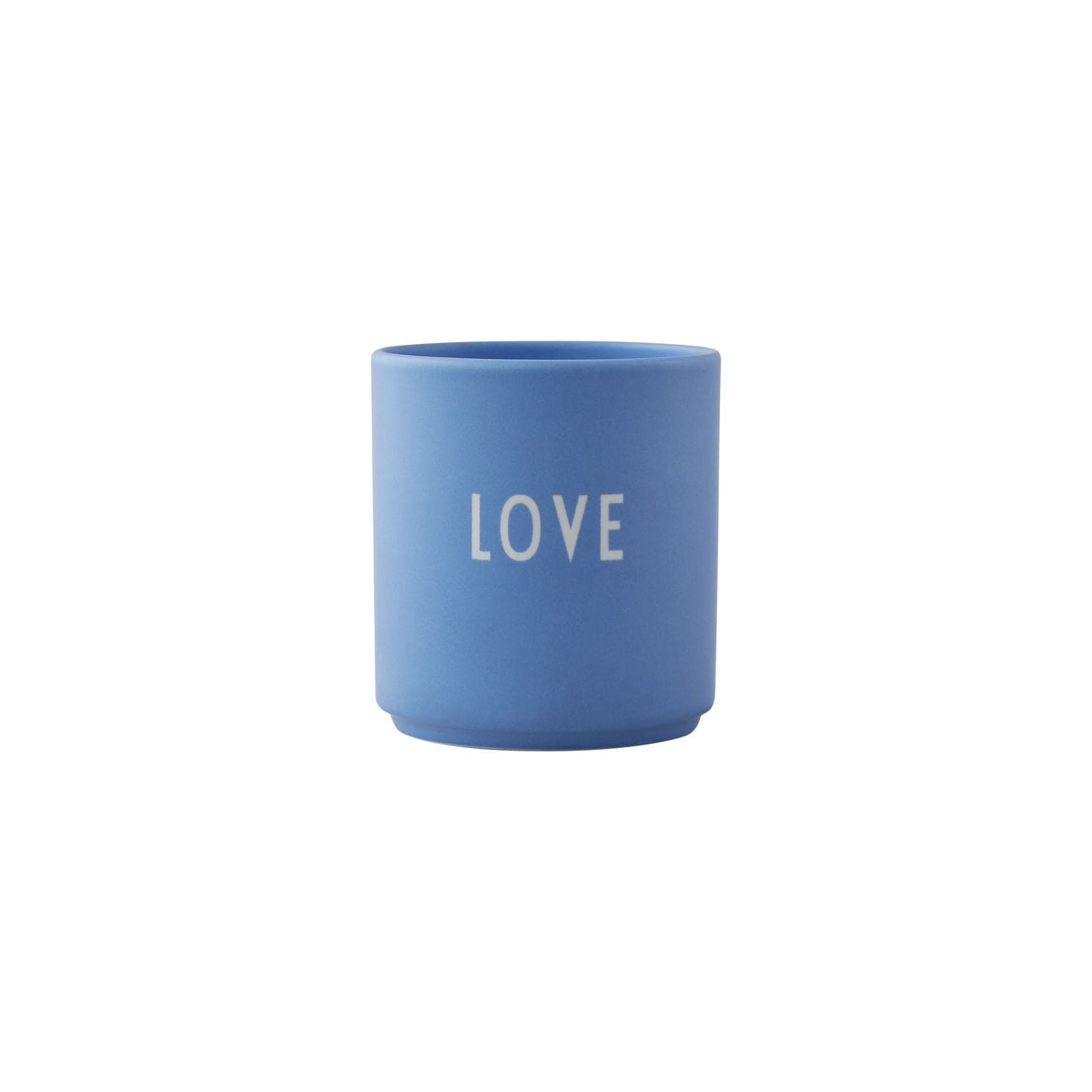 La tazza preferita della lettera di design è amore blu cielo