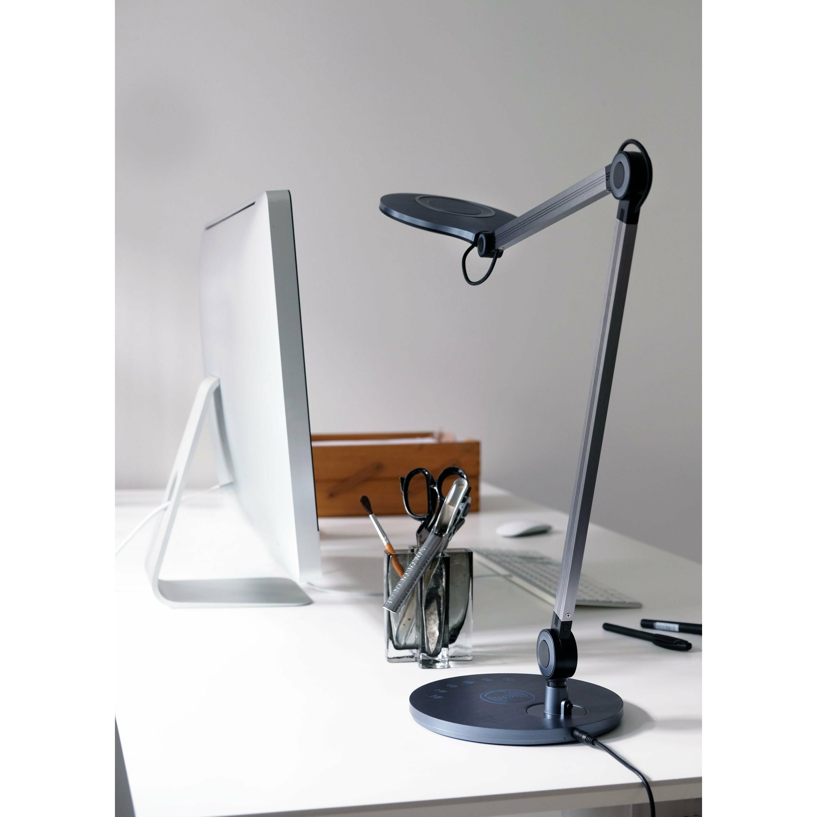 Dyberg Larsen Lampe de table de bureau, gris