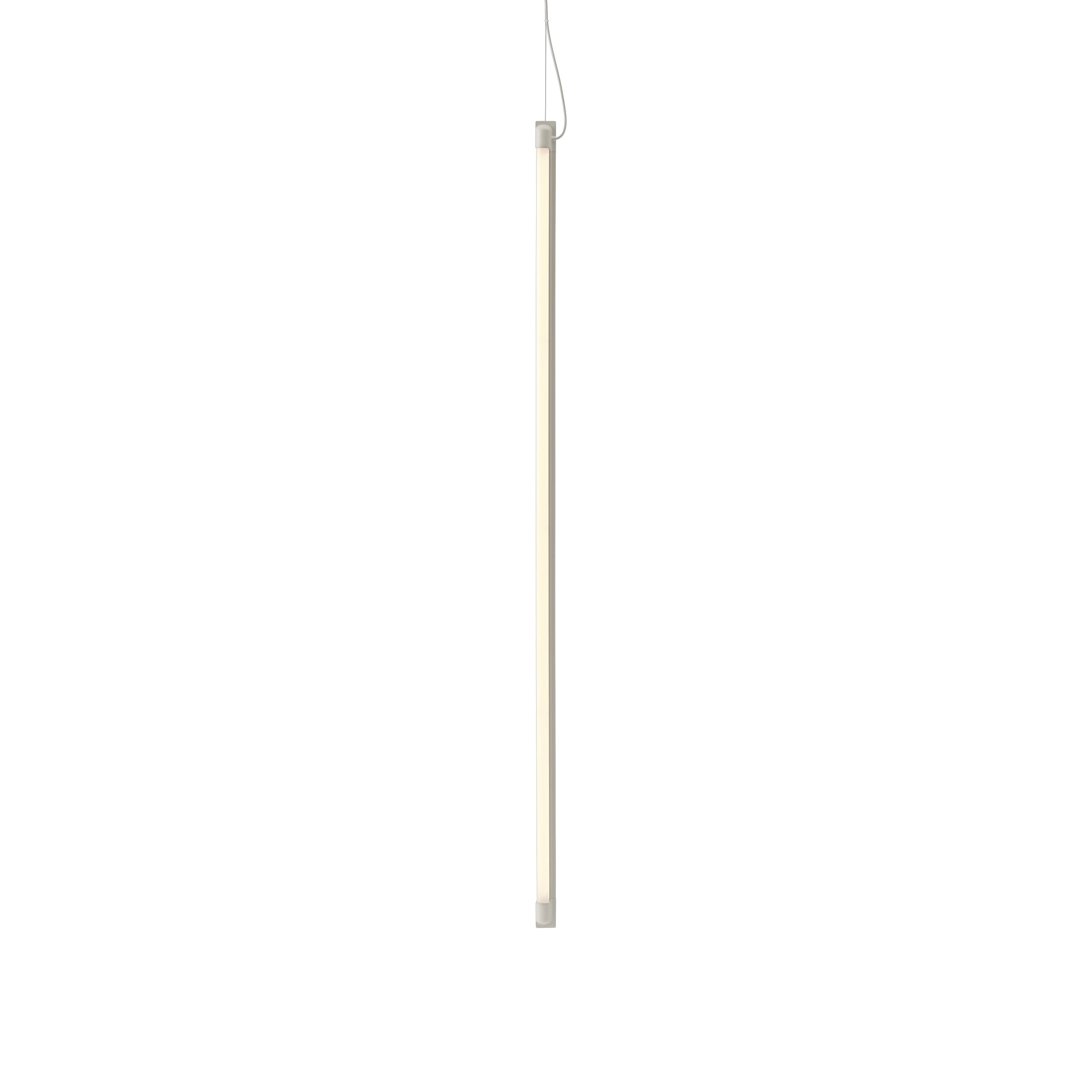 Muuto Fin pendelgrå, 120 cm