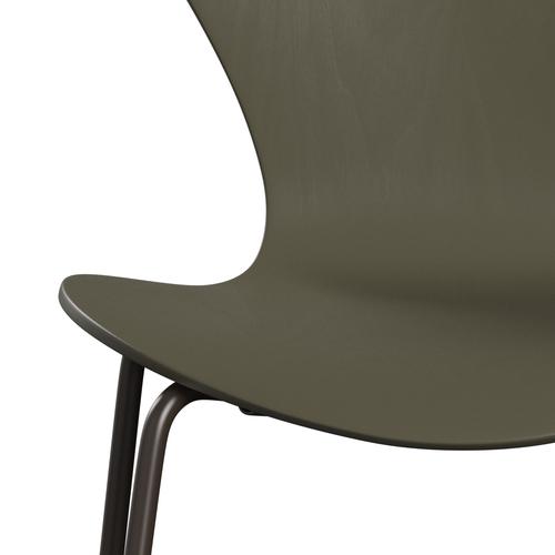 Fritz Hansen 3107 Stuhl ungepolstert, Braun-Bronze/gefärbte Esche-Olivgrün