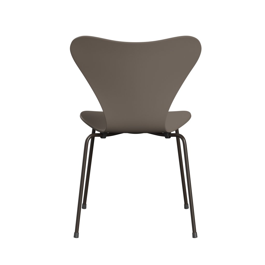 Fritz Hansen 3107 Stuhl ungepolstert, Braun Bronze/Lackiert Deep Clay