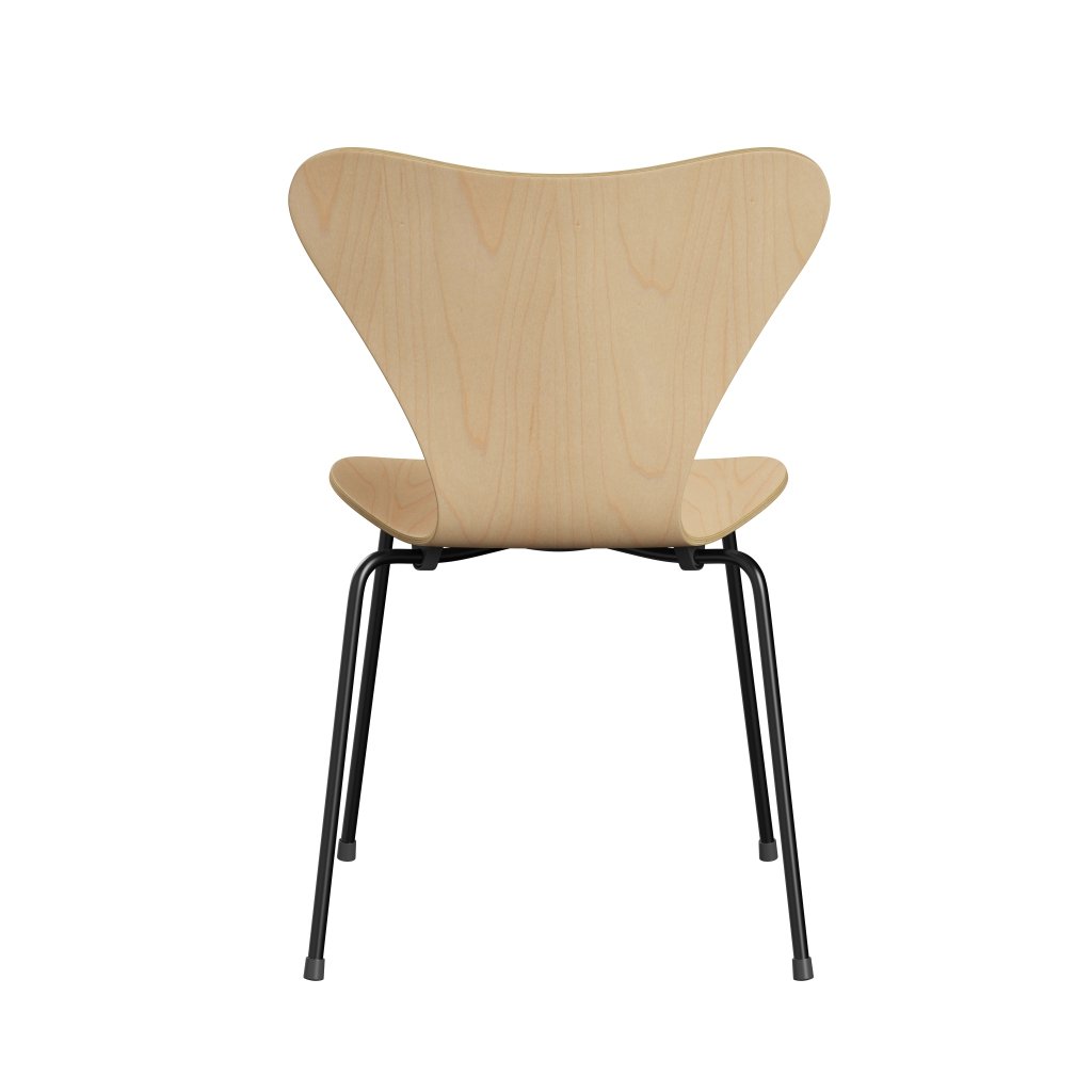 Fritz Hansen 3107 Stuhl ungepolstert, Schwarz/Ahornfurnier Natur