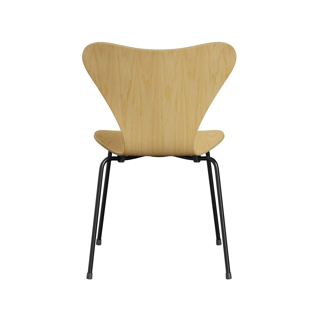 Fritz Hansen 3107 Stuhl ungepolstert, Schwarz/Eschenfurnier Natur