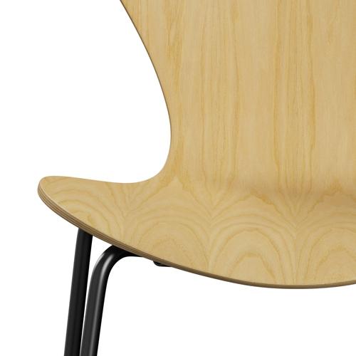 Fritz Hansen 3107 Stuhl ungepolstert, Schwarz/Eschenfurnier Natur