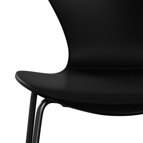 Fritz Hansen 3107 Stuhl ungepolstert, Schwarz/Schwarz lackiert