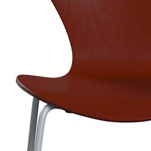 Fritz Hansen 3107 Silla sin supervoltura, gris plateado/ceniza teñida veneciana rojo